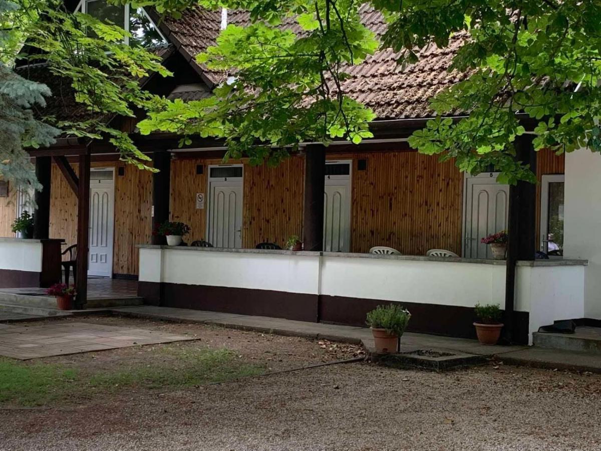 Platan Ueduelo Διαμέρισμα Balatonlelle Εξωτερικό φωτογραφία